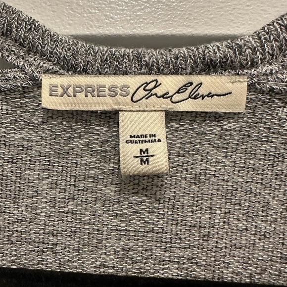 Express Top - Picture 3 of 3